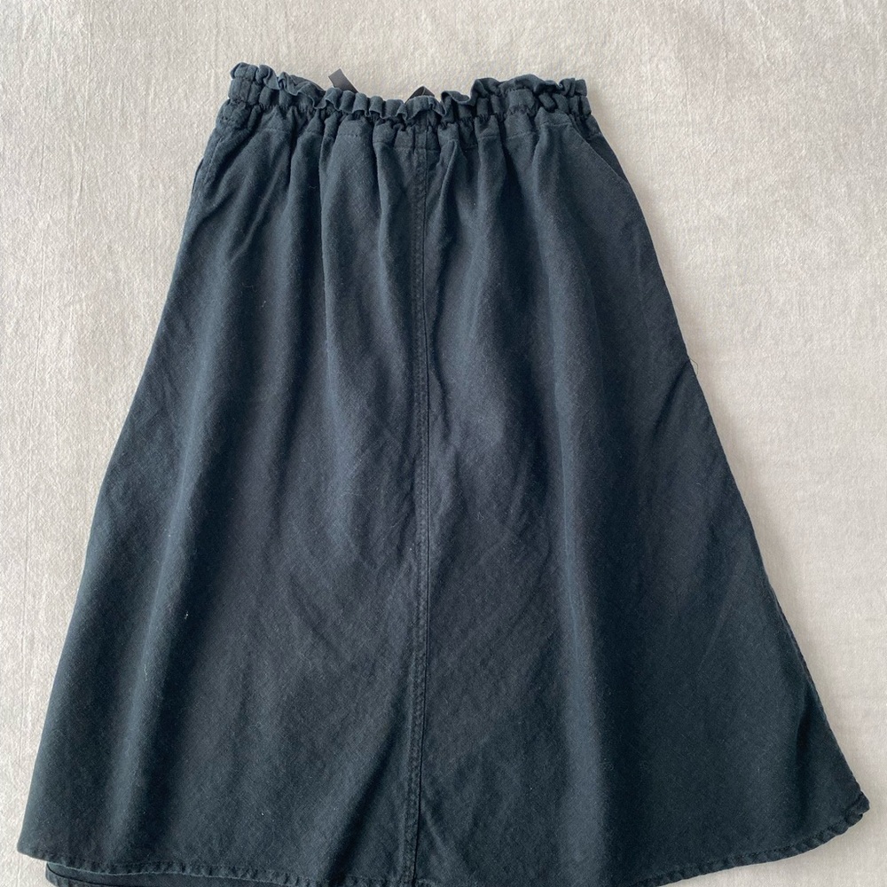 H&M Charcoal A-Line Skirt - Picture 2 of 4